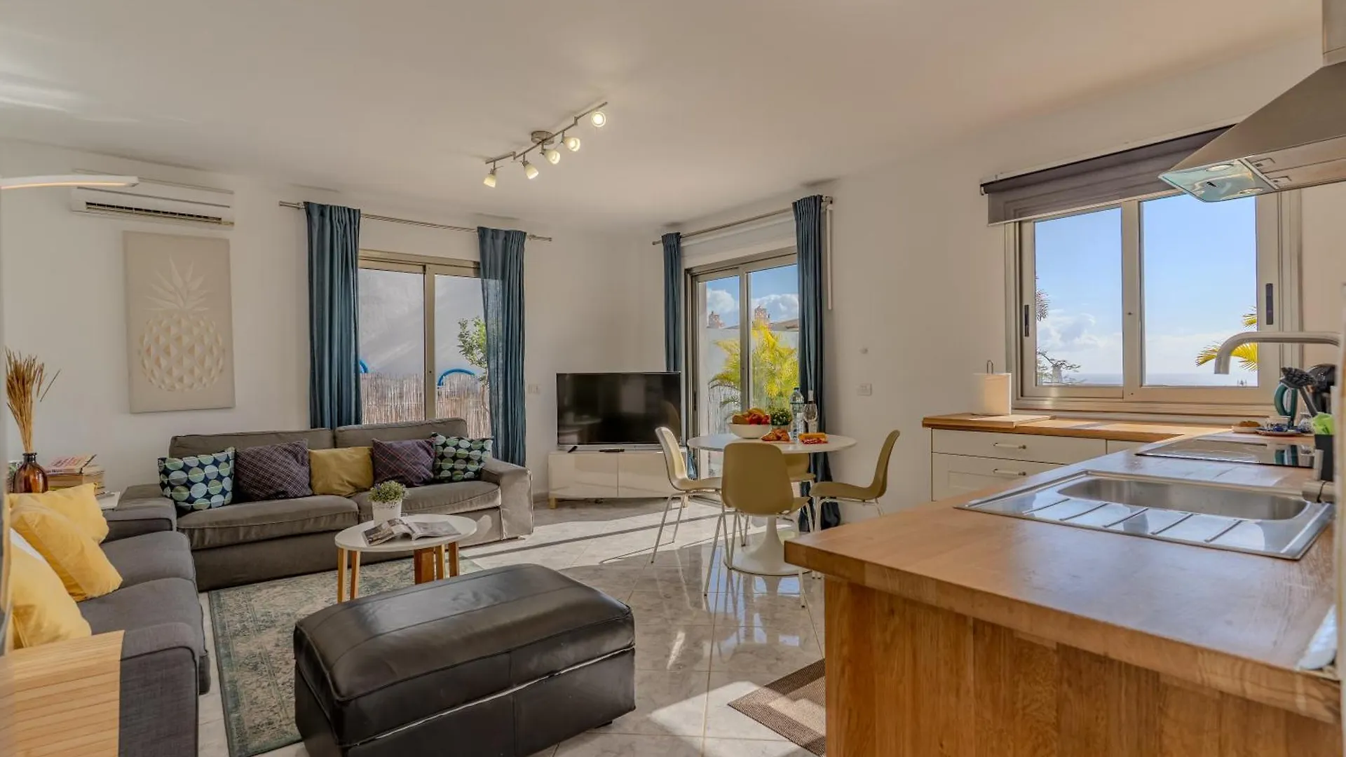 Bungalow Apartment With Private Pool & Ocean Views Costa Adeje   Costa Adeje (Tenerife)