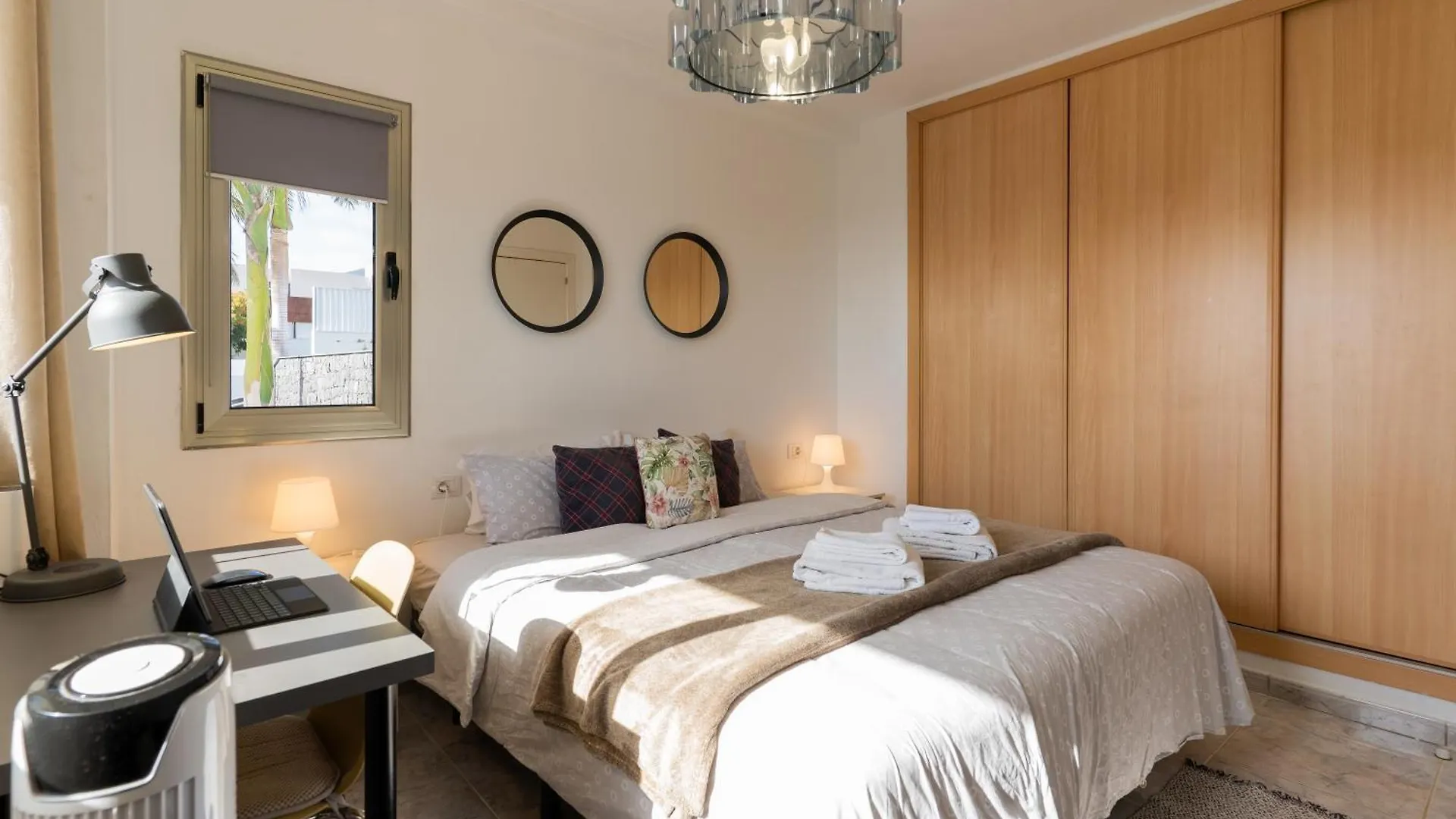 Bungalow Apartment With Private Pool & Ocean Views Costa Adeje  0*, Costa Adeje (Tenerife)